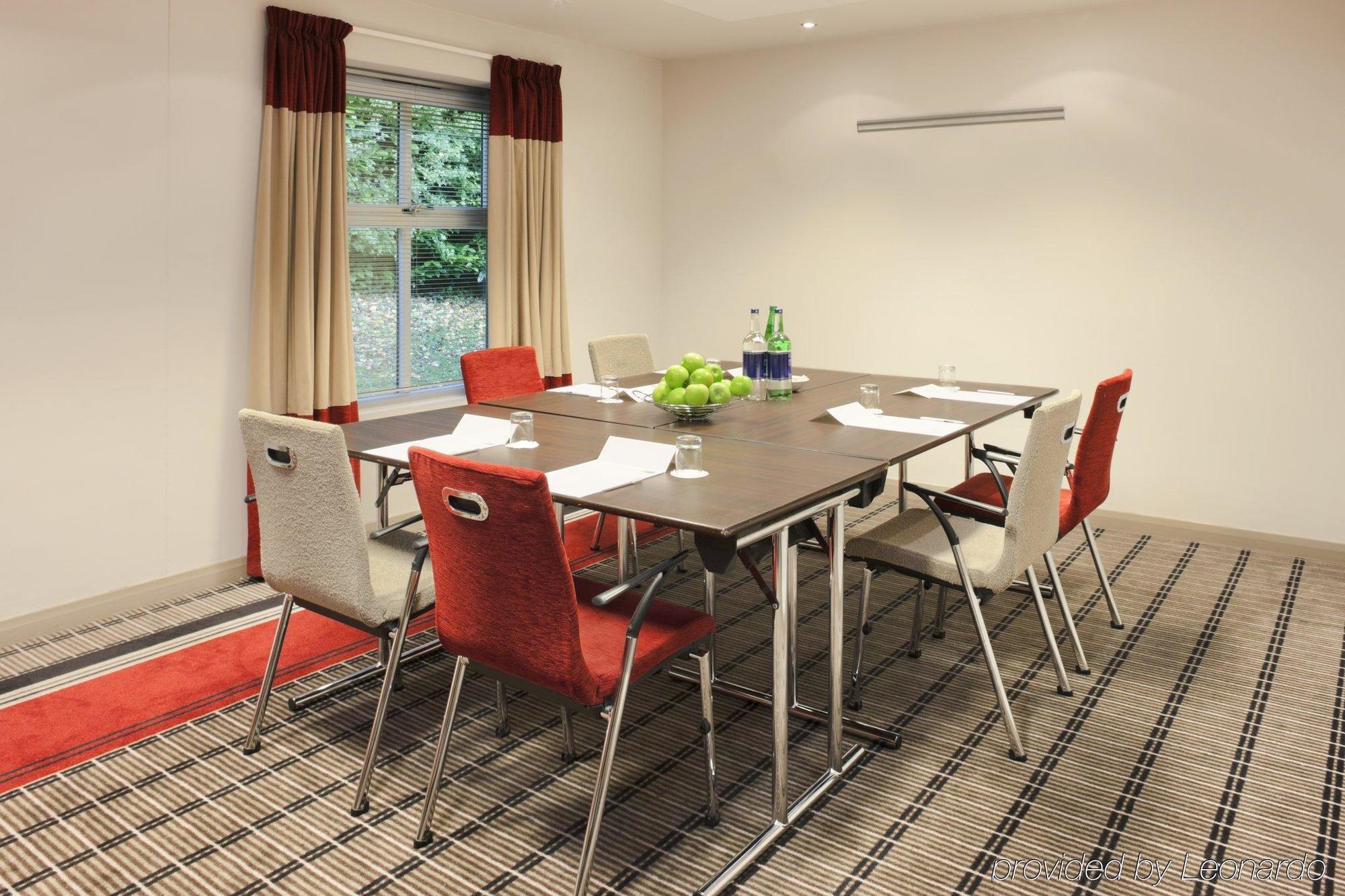 Holiday Inn Express Taunton East By Ihg Einrichtungen foto